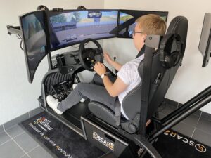 Installation du nouveau simulateur de conduite au Robillard - Le Robillard
